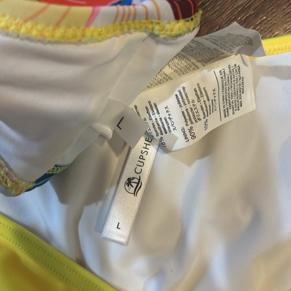 Cupshe two piece bikini - Picture 3 of 3